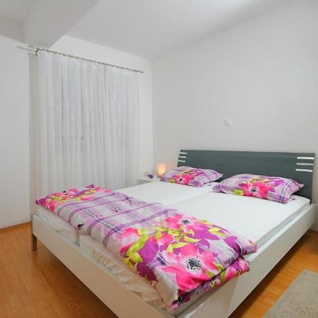 Apartmani Mane トロギール エクステリア 写真