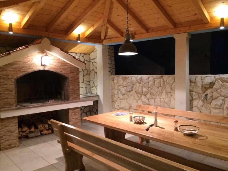 Apartmani Mane トロギール エクステリア 写真